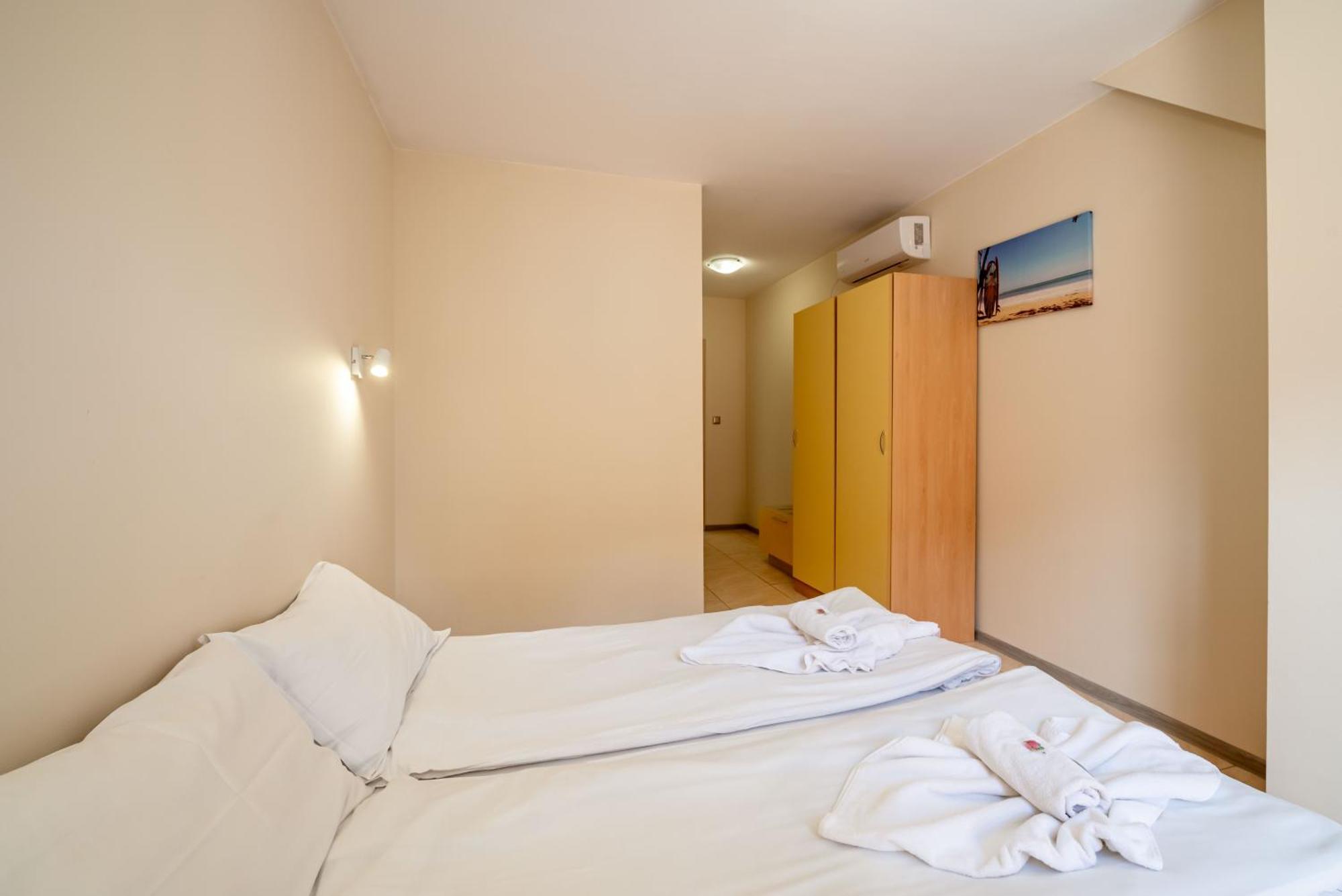 Perla Apartments Nesebar Esterno foto